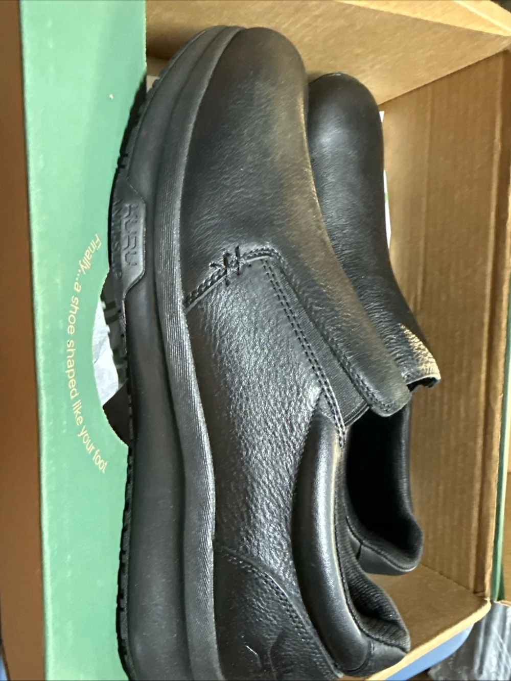 KURU classic black